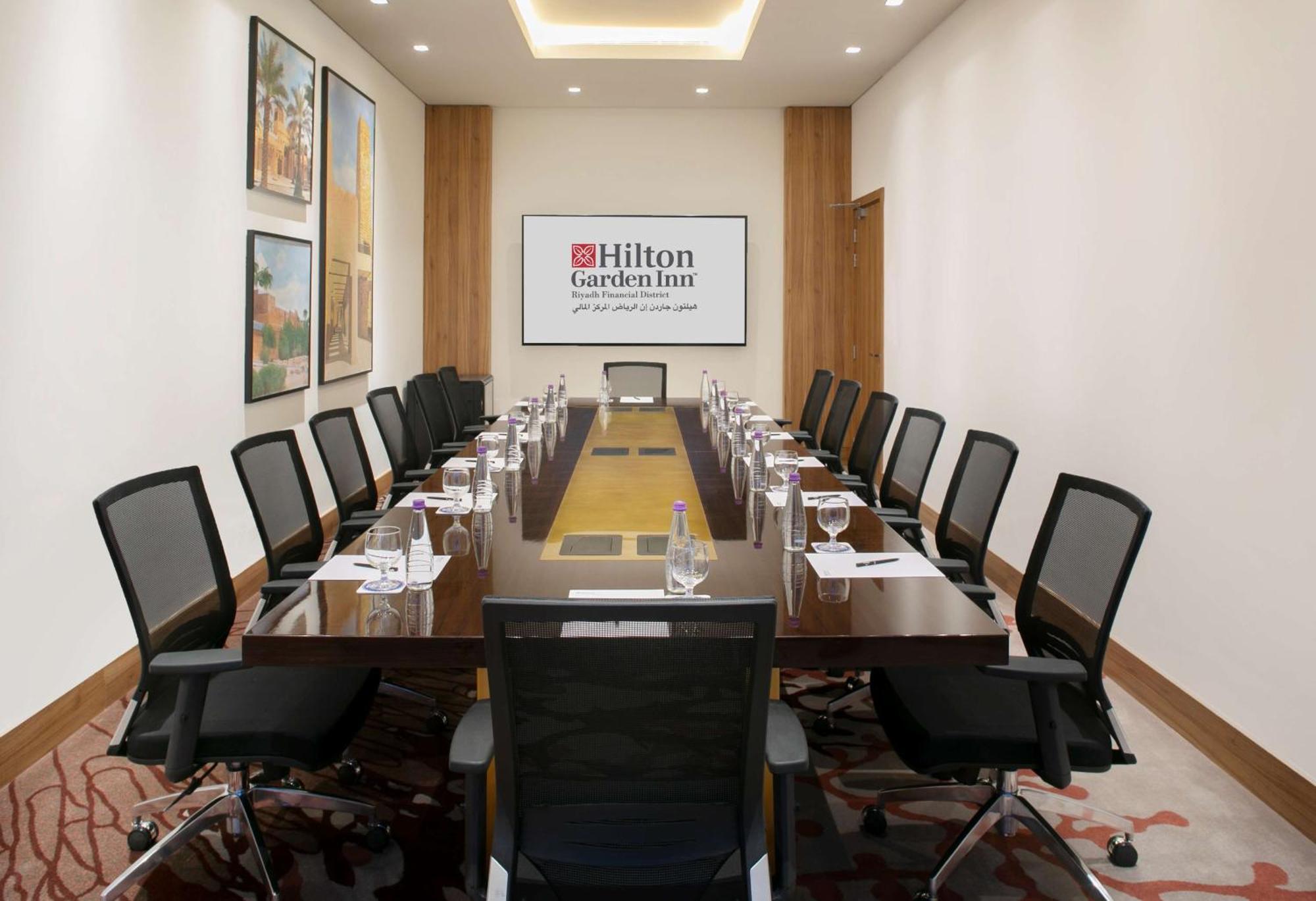 Hilton Garden Inn Riyadh Financial District Exterior foto