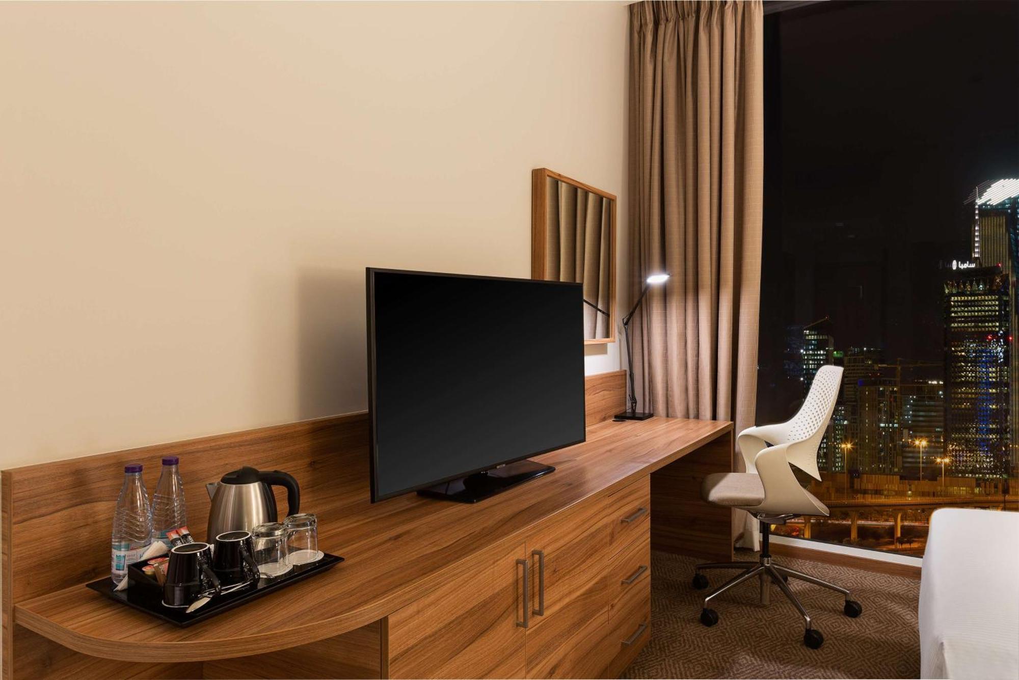 Hilton Garden Inn Riyadh Financial District Exterior foto