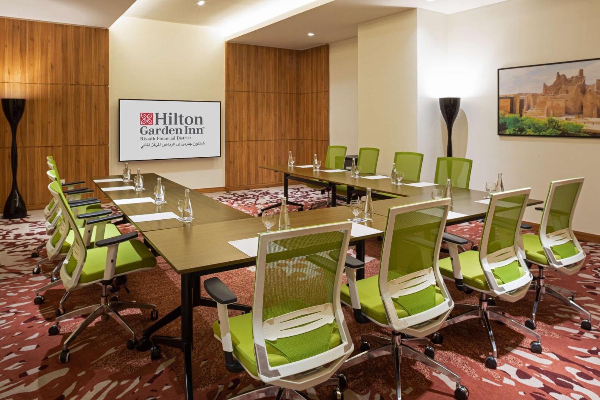 Hilton Garden Inn Riyadh Financial District Exterior foto